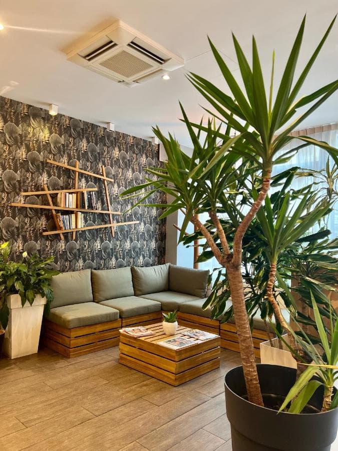 Kyriad Paris 18 - Porte de Clignancourt - Montmartre