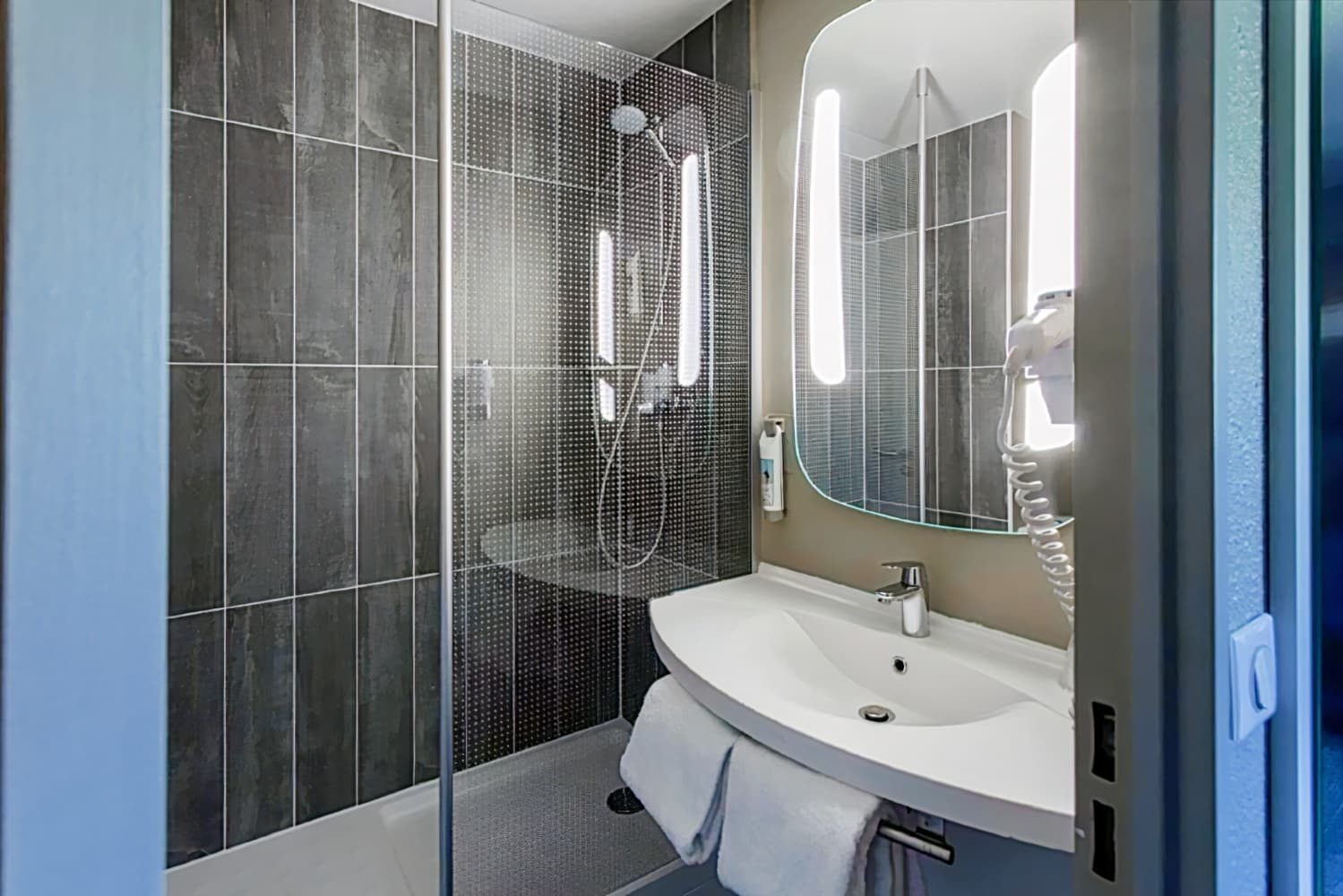 ibis Senlis