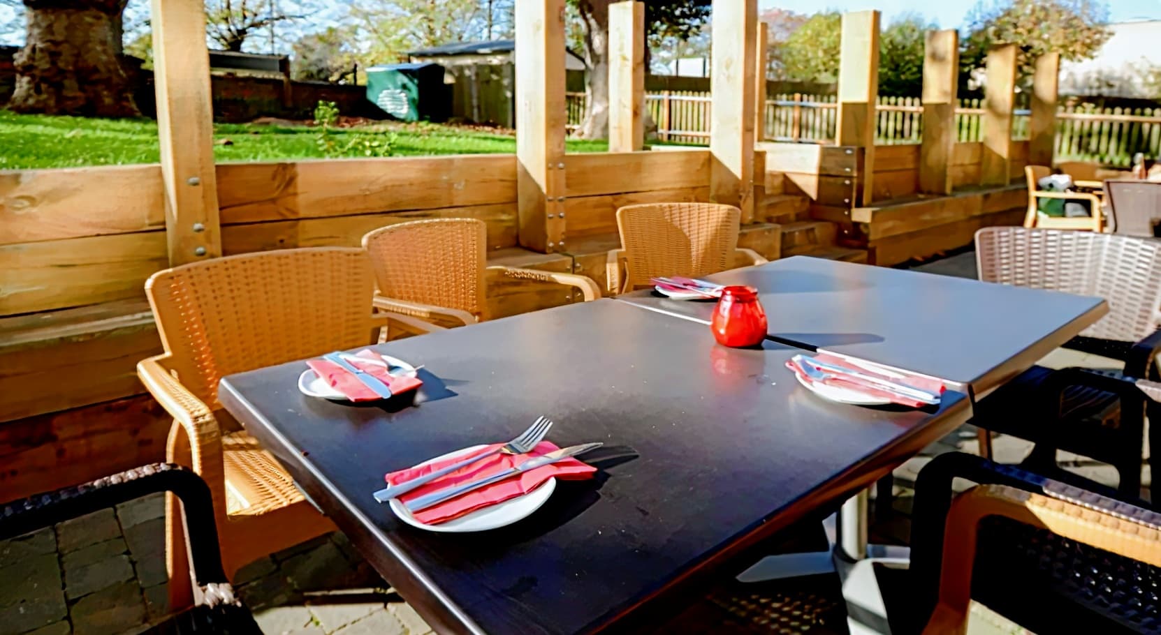 Pelican London Hotel & Residence