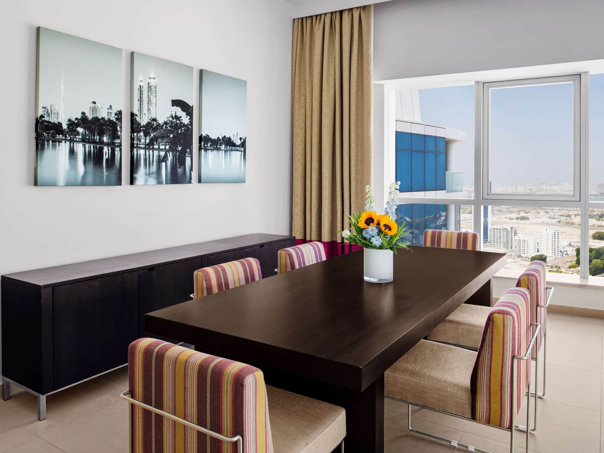 Adagio Premium Dubai Al Barsha