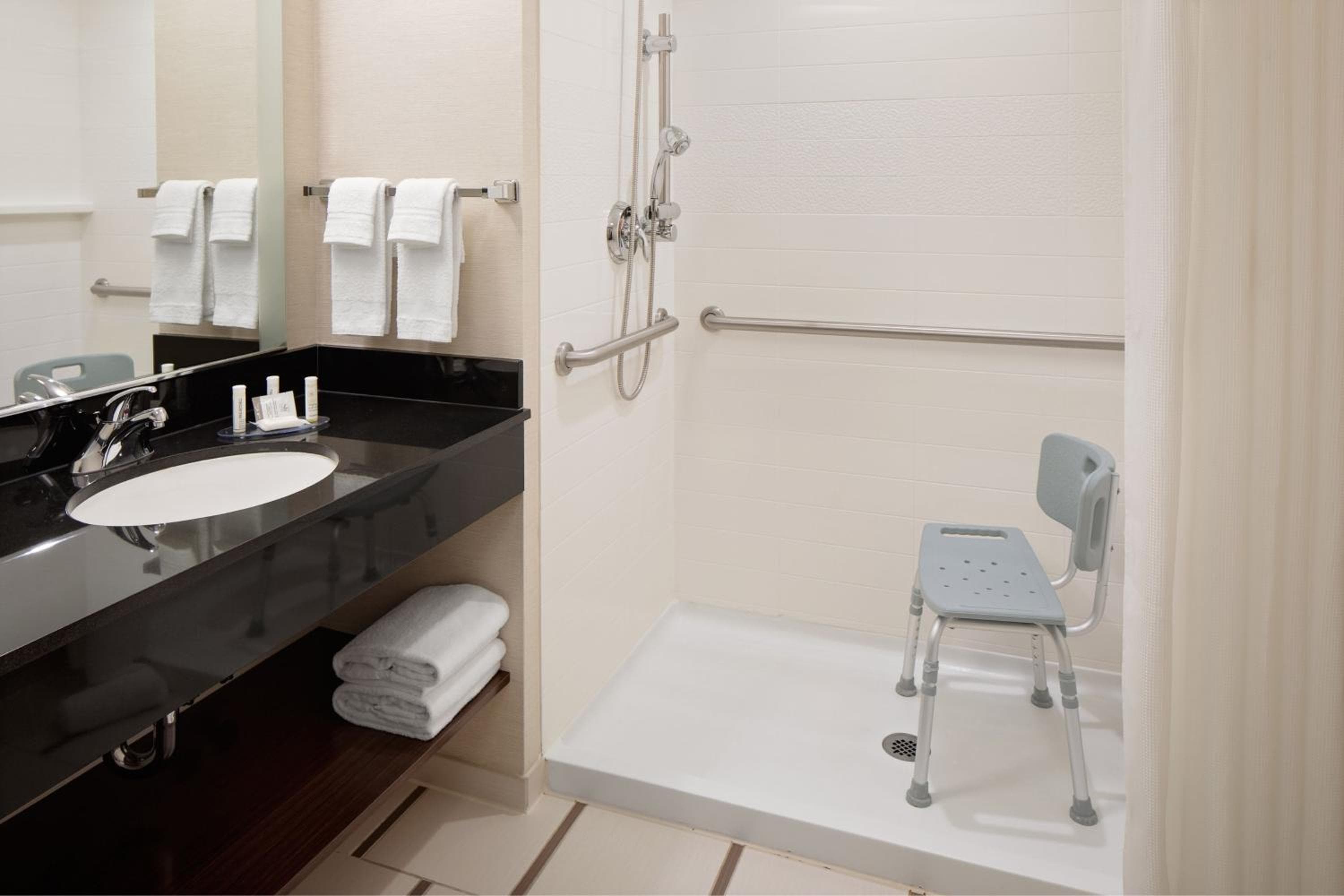 Fairfield Inn & Suites Manhattan / Downtown East