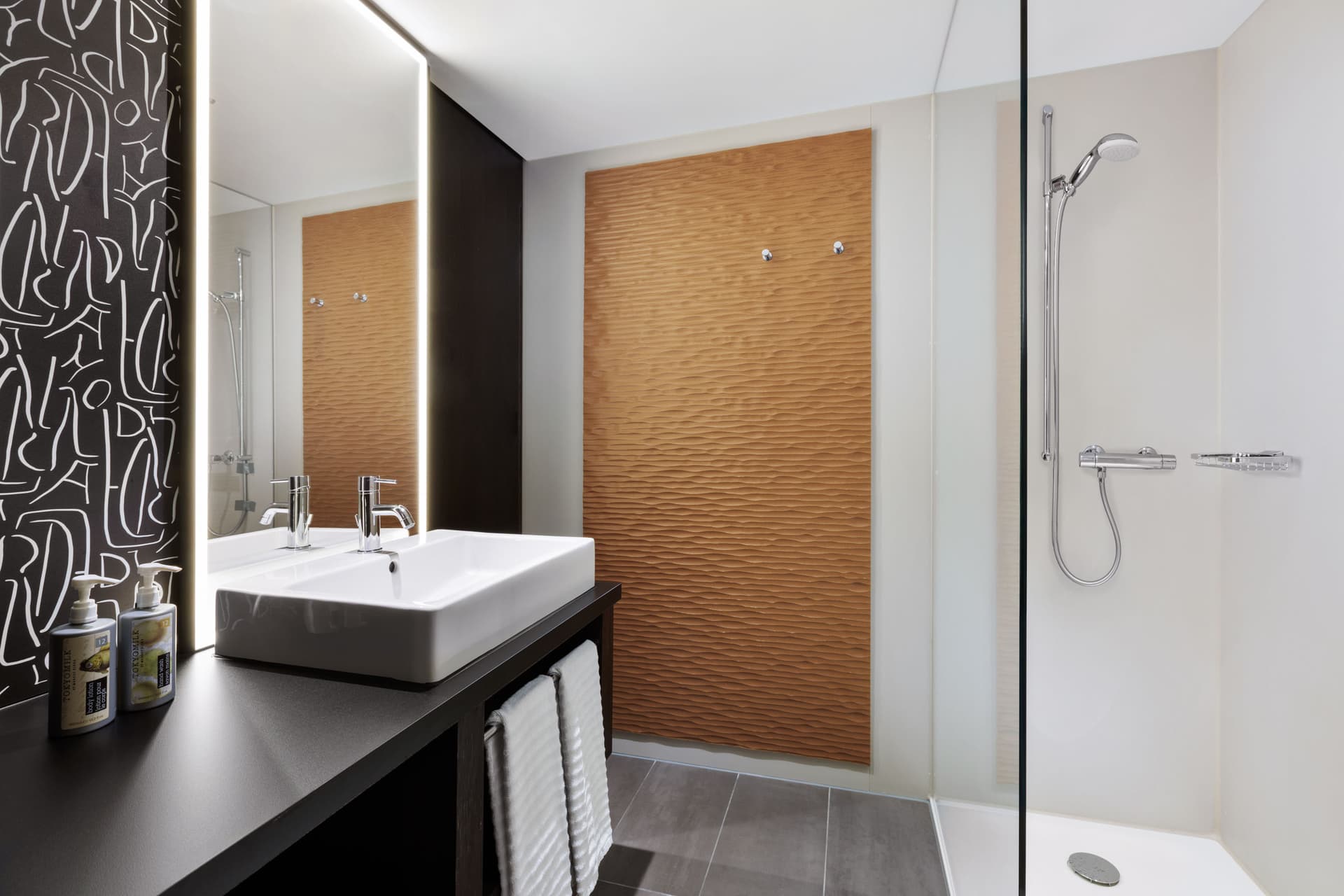 Renaissance Zurich Tower Hotel
