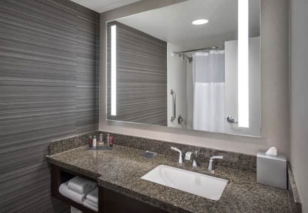 Newark Liberty International Airport Marriott
