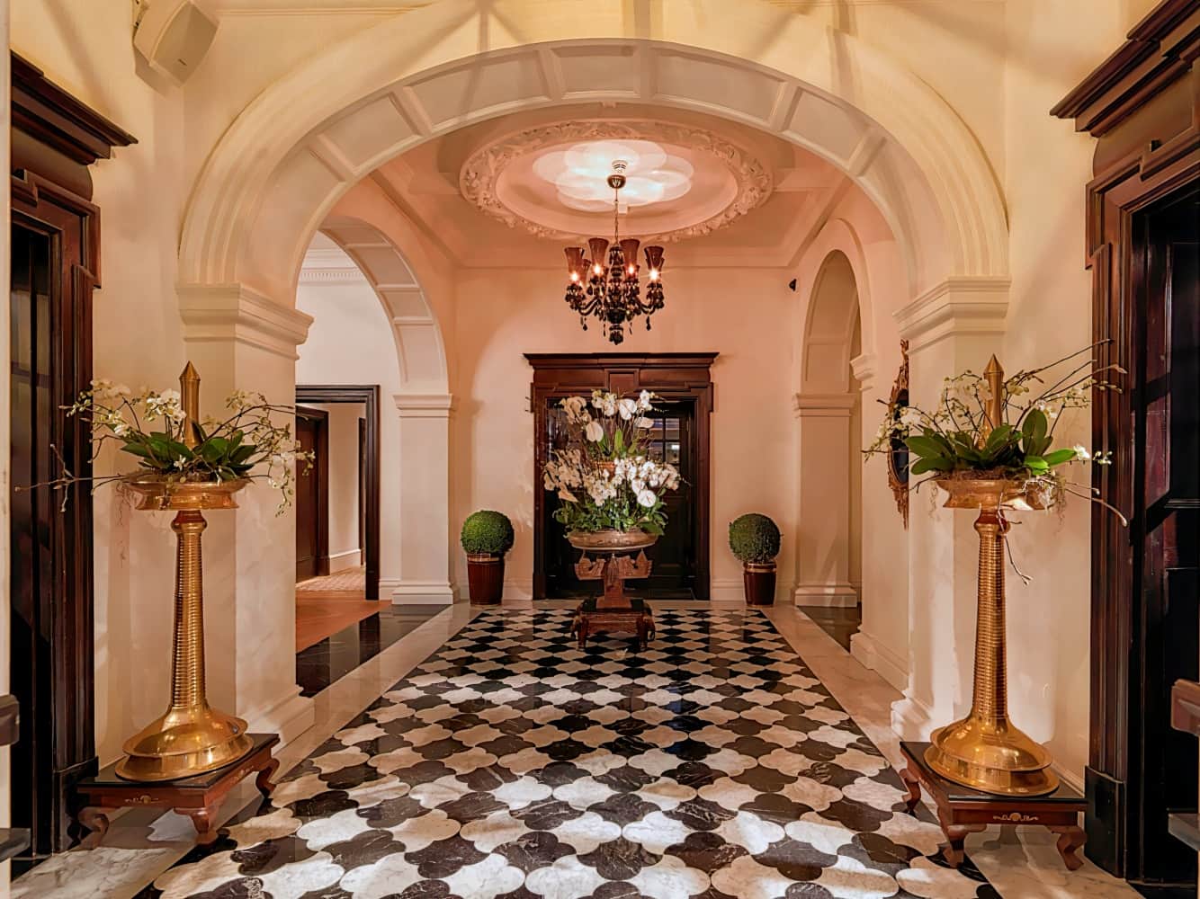 The LaLit London