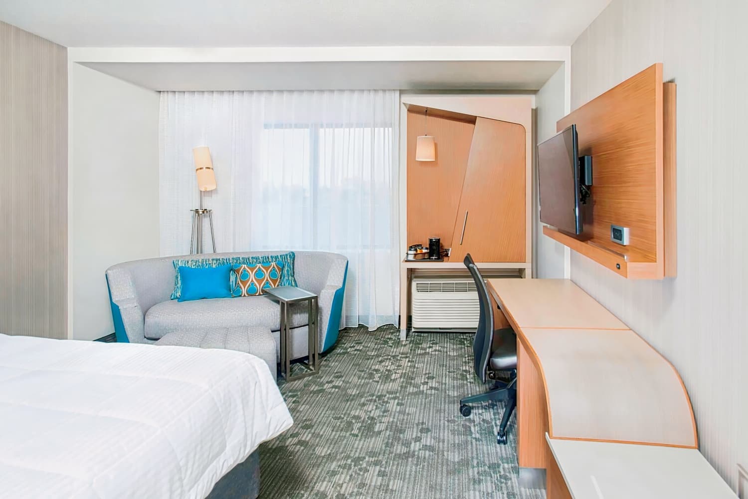 Courtyard by Marriott Redwood City