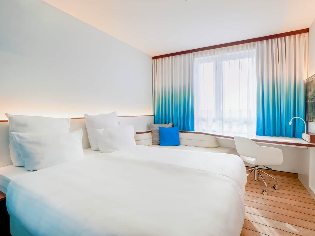 Hey Lou Hotel Frankfurt Airport