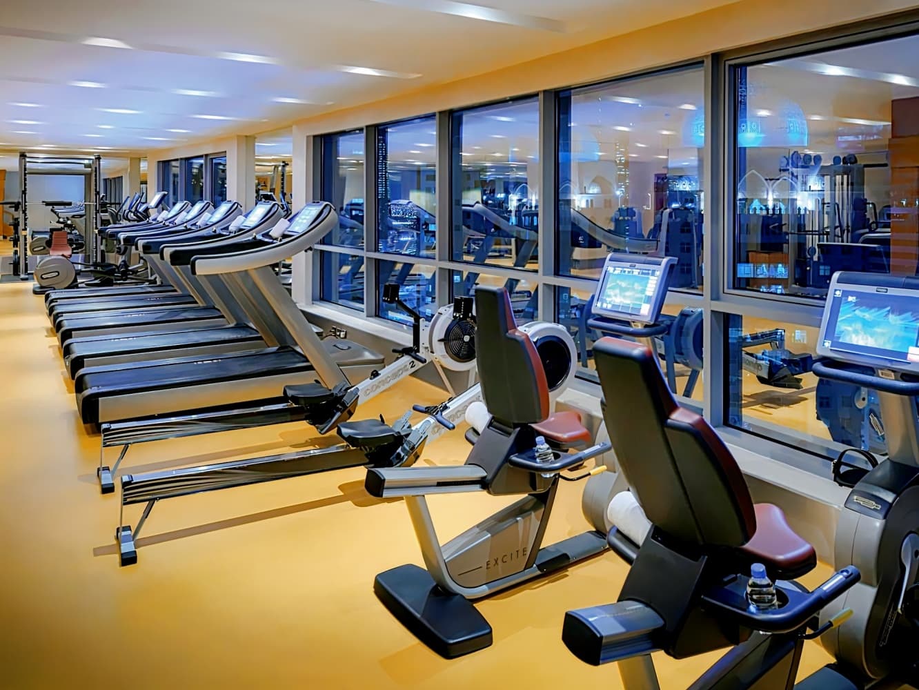 Mövenpick Hotel West Bay Doha