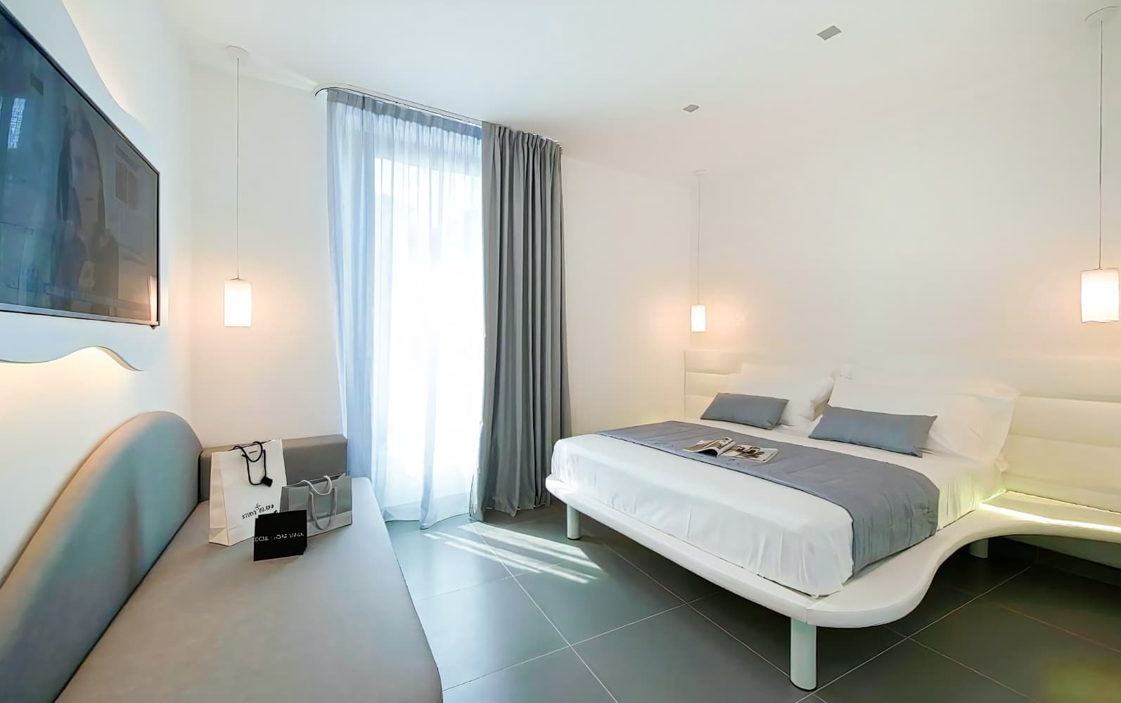 Mia Aparthotel