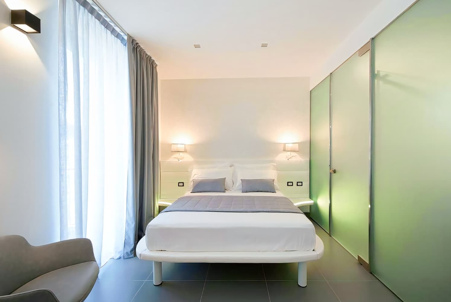 Mia Aparthotel