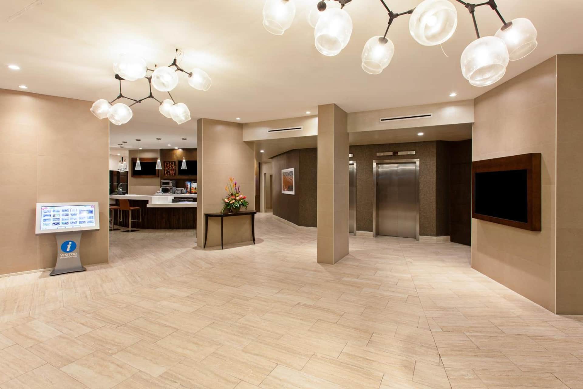 Holiday Inn Long Beach - Airport, an IHG Hotel
